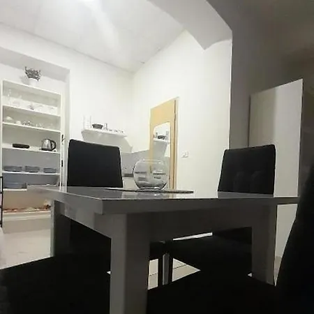 Apartman By The Sea - 24142 *